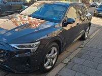 Gebraucht Audi Q8 e-tron S-Line 300 kW (408 PS) 2023 Braun SUV