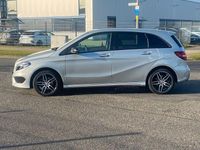 Gebraucht Mercedes B200 AMG line 156 PS (114 kW) 2017 Silber Van / Kleinbus