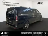 Gebraucht Mercedes V300 237 PS (174 kW) 2024 Schwarz Van / Kleinbus
