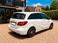Gebraucht Mercedes B250 211 PS (155 kW) 2016 Weiß Kleinwagen