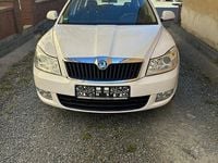 Second-hand Skoda Octavia Elegance 105 CP (77 kW) 2013 Alb Break