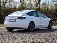 Gebraucht Tesla Model 3 Standard Range 208 kW (283 PS) 2021 Weiß Limousine