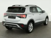 Neu VW T-Cross Life 116 PS (85 kW) 2025 Clear blue metallic SUV