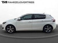 Gebraucht Peugeot 308 Allure 131 PS (96 kW) 2017 Weiß Limousine