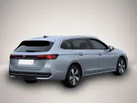 Gebraucht VW Passat Business 150 PS (110 kW) 2025 Silber Kombi