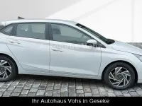Neu Hyundai i20 GO! 90 PS (66 kW) 2026 Grün Kleinwagen
