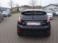 Gebraucht Ford Fiesta Individual 125 PS (91 kW) 2014 Schwarz Kleinwagen