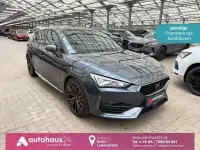 Używany Cupra Leon VZ 300 KM (220 kW) 2023 Szary Sedan/Limuzyna