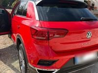 Usata VW T-Roc 150 CV (110 kW) 2019 Rosso SUV