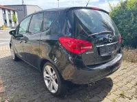 Gebraucht Opel Meriva 140 PS (102 kW) 2010 Schwarz Van / Kleinbus