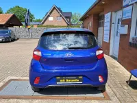 Gebraucht Hyundai i10 Select 67 PS (49 kW) 2021 Blau Kleinwagen