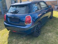 Gebraucht Mini ONE 75 PS (55 kW) 2016 Blau Kleinwagen