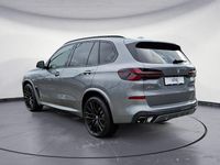 Neu BMW X5 298 PS (219 kW) 2025 Grau SUV