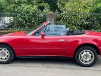 Second-hand Mazda MX5 116 CP (85 kW) 1990 Roșu Cabrio