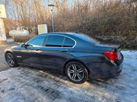 Gebraucht BMW 740 306 PS (225 kW) 2012 Grau Limousine