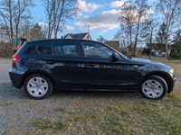 Gebraucht BMW 118 143 PS (105 kW) 2011 Schwarz Kleinwagen