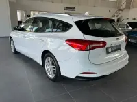 Gebraucht Ford Focus Cool & Connect 155 PS (114 kW) 2019 Weiß Limousine