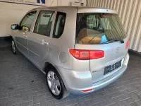 Usata Mazda 2 Active 80 CV (58 kW) 2004 Argento Utilitaria