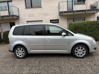 Gebraucht VW Touran 2008 Silber Van / Kleinbus