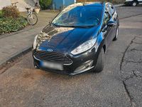 Gebraucht Ford Fiesta Titanium 101 PS (74 kW) 2014 Schwarz Kleinwagen