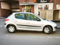 Gebraucht Peugeot 206 Premium 75 PS (55 kW) 2003 Silber Kleinwagen