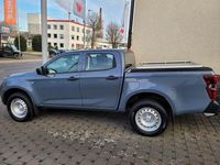 Gebraucht Isuzu D-Max 163 PS (119 kW) 2024 Islay gray Abholung