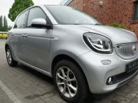 Gebraucht Smart ForFour Passion 71 PS (52 kW) 2015 Silber Kleinwagen