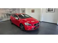 Gebraucht Volvo V40 R-Design 122 PS (89 kW) 2018 Rot Limousine