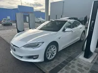 Gebraucht Tesla Model S 386 kW (525 PS) 2016 Weiß Kleinwagen