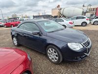 Usata VW Eos Edition 140 CV (102 kW) 2010 Blu Cabrio