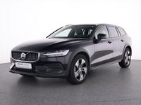 Gebraucht Volvo V60 CC Plus 197 PS (144 kW) 2023 Schwarz Kombi