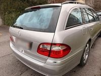 Gebraucht Mercedes E500 306 PS (225 kW) 2002 Silber Kombi