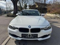 Gebraucht BMW 318 143 PS (105 kW) 2012 Weiß Limousine