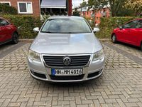 Gebraucht VW Passat 105 PS (77 kW) 2008 Silber Limousine