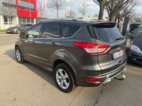 Gebraucht Ford Kuga Individual 179 PS (131 kW) 2015 Grau SUV