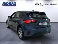 Używany Ford Focus Cool & Connect 125 KM (91 kW) 2022 Niebieski Sedan/Limuzyna