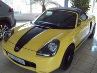 Gebraucht Toyota MR2 140 PS (102 kW) 2001 Gelb Cabrio