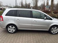 Gebraucht Opel Zafira Edition 150 PS (110 kW) 2008 Silber Van / Kleinbus