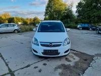 Gebraucht Opel Zafira Family 140 PS (102 kW) 2013 Weiß Van / Kleinbus
