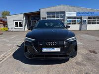 Używany Audi e-tron S-Line 300 kW (408 KM) 2021 Czarny SUV