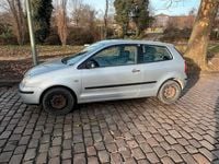 Gebraucht VW Polo 64 PS (47 kW) 2004 Silber Kleinwagen