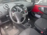 Gebraucht Peugeot 107 Active 68 PS (50 kW) 2013 Rot Kleinwagen