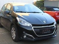 Second-hand Peugeot 208 Active 82 CP (60 kW) 2017 Negru Hatchback