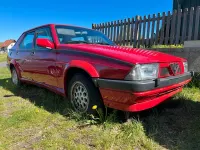 Używany Alfa Romeo 75 148 KM (108 kW) 1990 Czerwony Sedan/Limuzyna