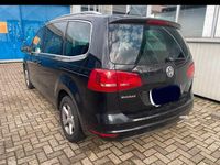 Gebraucht VW Sharan Comfortline 140 PS (102 kW) 2014 Schwarz Van / Kleinbus