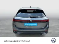 Gebraucht VW Passat Business 150 PS (110 kW) 2025 Grau Kombi
