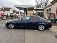 Gebraucht BMW 525 177 PS (130 kW) 2004 Blau Limousine