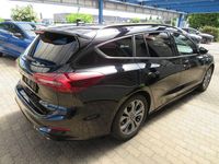 Gebraucht Ford Focus ST-Line X 155 PS (114 kW) 2024 Schwarz Limousine