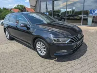 Gebraucht VW Passat Comfortline 150 PS (110 kW) 2019 Deep black perleffekt Kombi