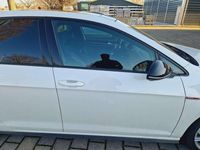 Gebraucht VW Golf VII GTI 230 PS (169 kW) 2016 Weiß Kleinwagen